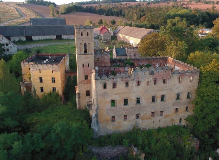 Ratno Dolne, Poland